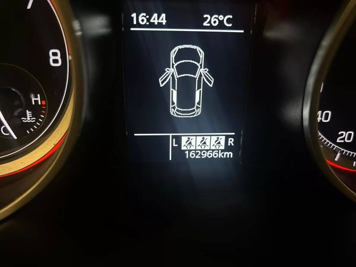 Suzuki Swift Hybrid Dualjet_feb28_16