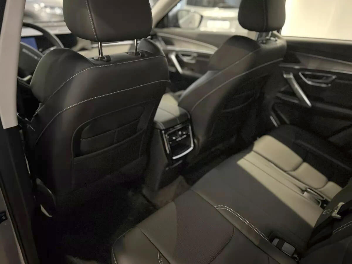 Jetour X70 Plus Luxury At_mar14_19
