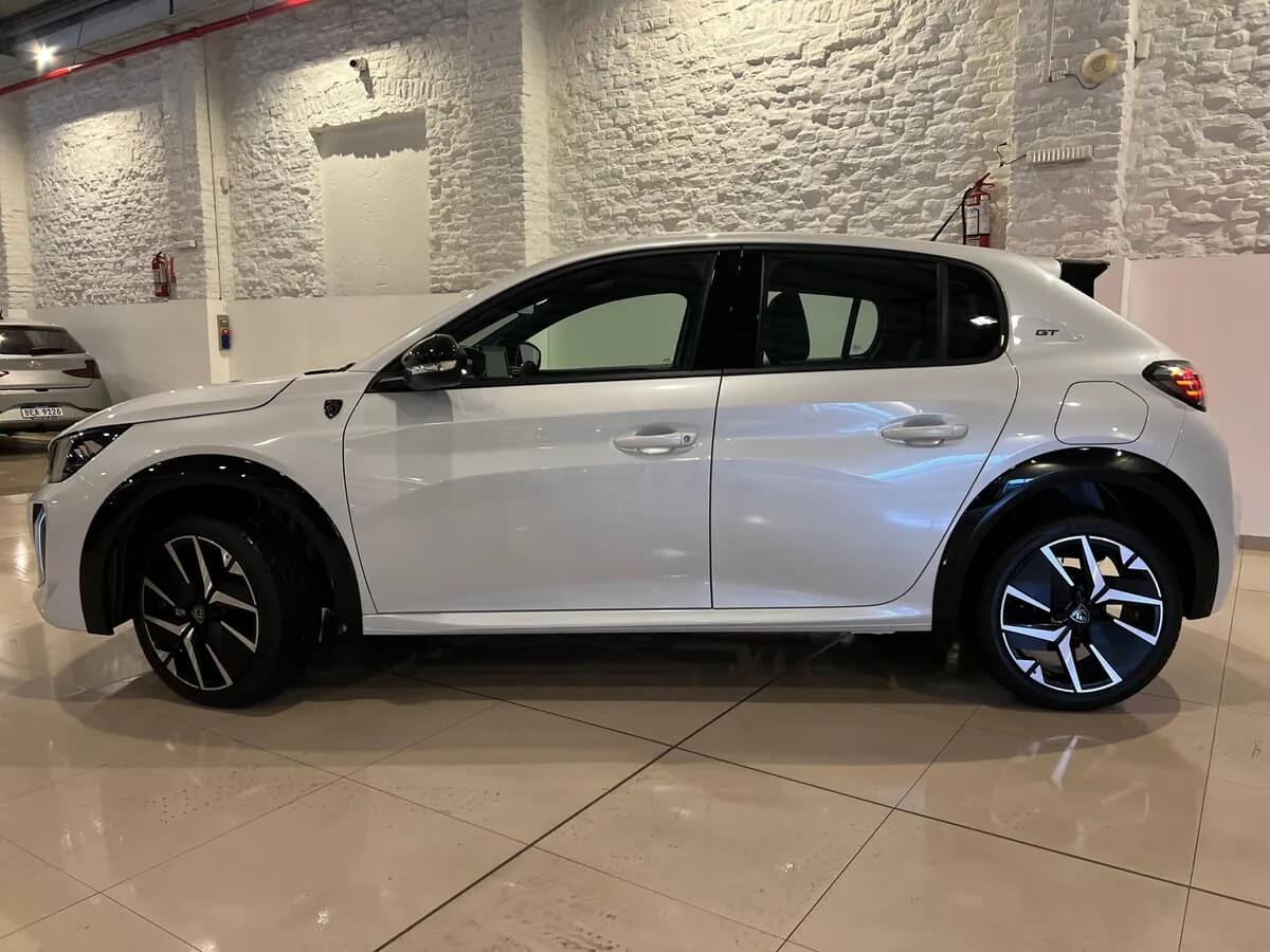 Peugeot 208 Turbo Gt_jul28_06