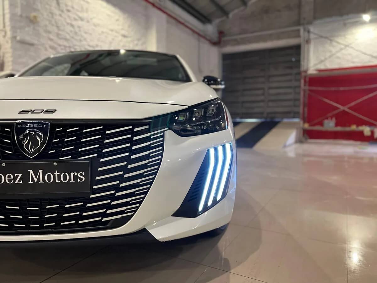 Peugeot 208 Turbo Gt_jul28_07