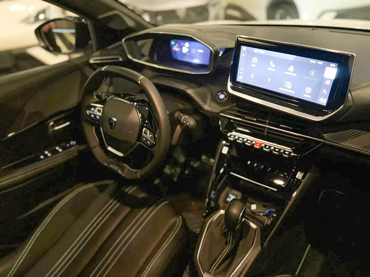 Peugeot 208 Turbo Gt_jul28_20