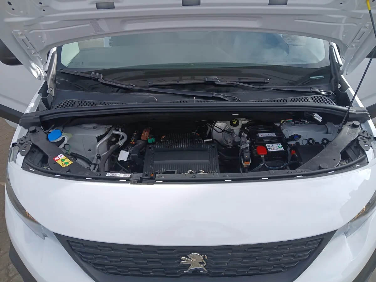 Peugeot E Partner K9 Electrica_jul11_09