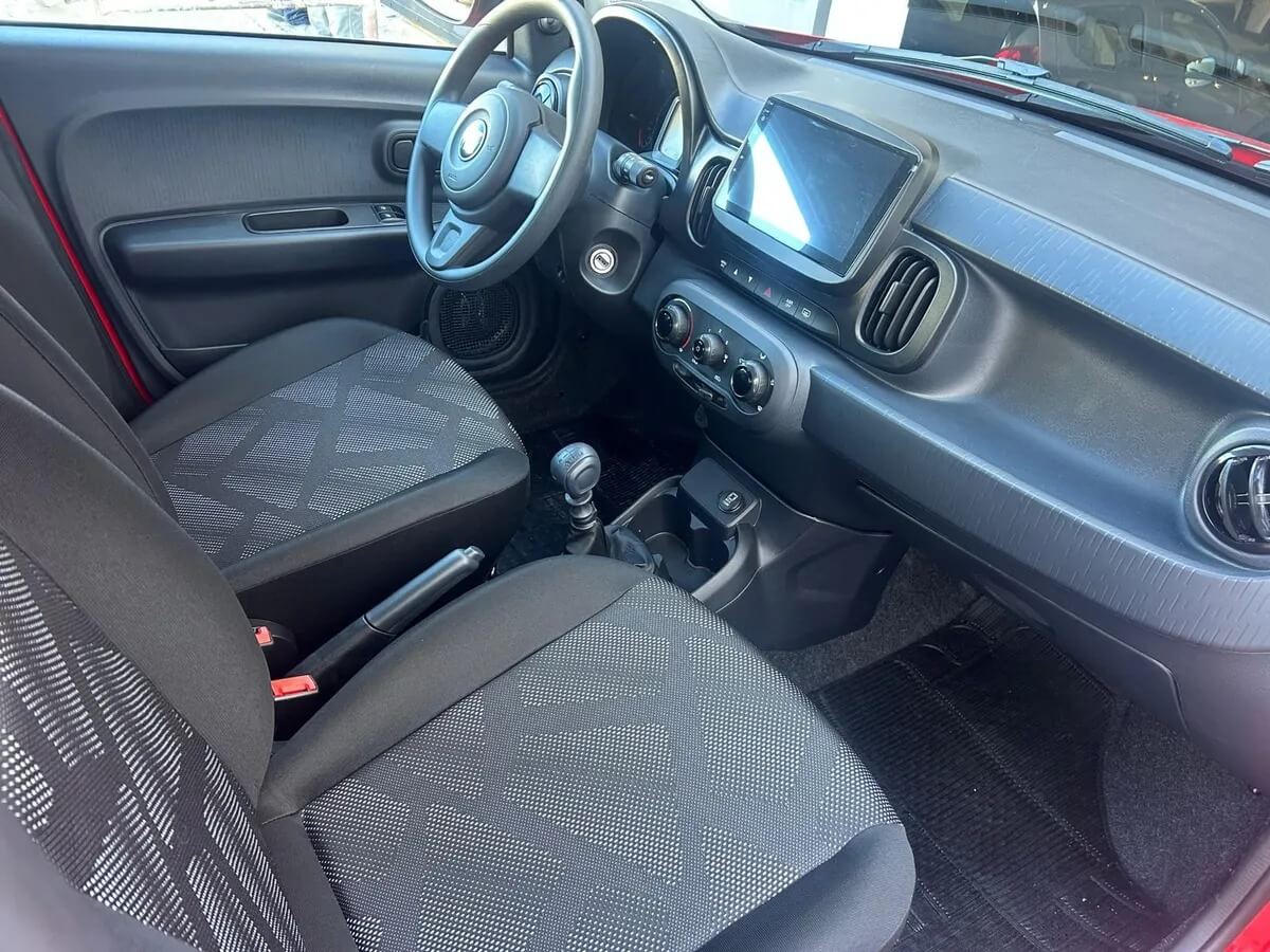 Fiat Mobi Like_ago6_15