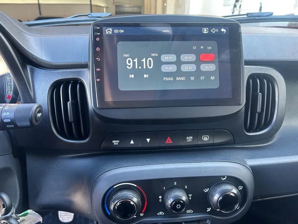 Fiat Mobi Like_ago6_20